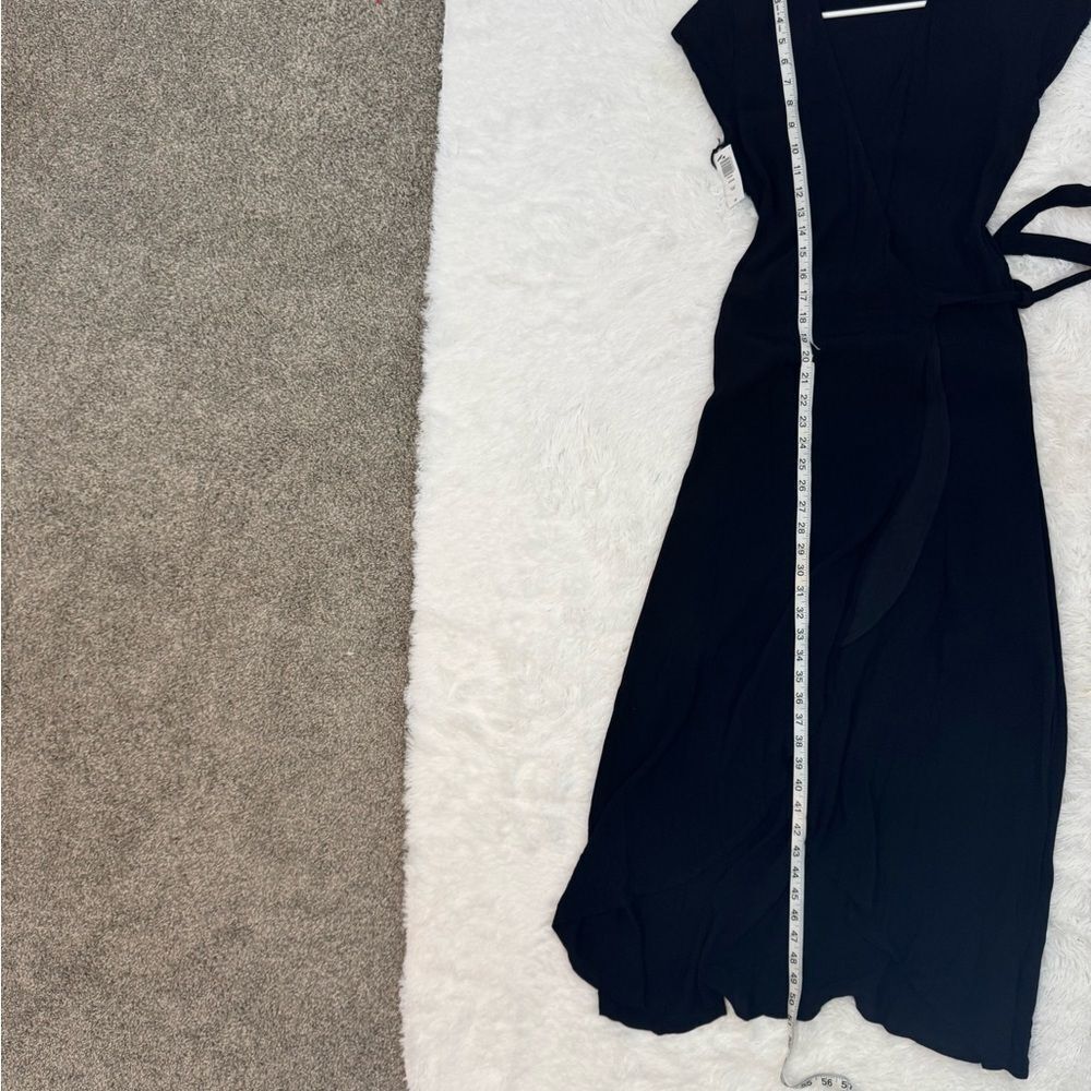 Aritzia Wilfred Free Jessa True Black Maxi Wrap Dress Size S NWT - Picture 9 of 9